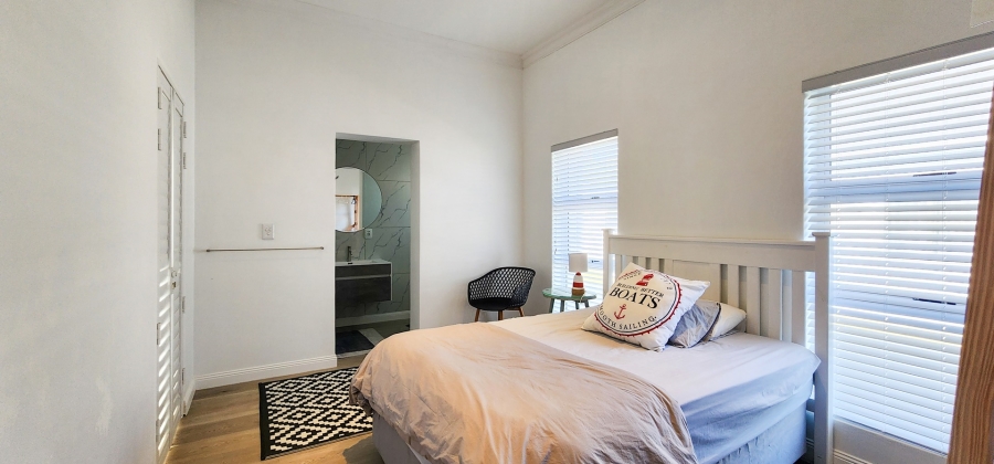 4 Bedroom Property for Sale in Agulhas Western Cape